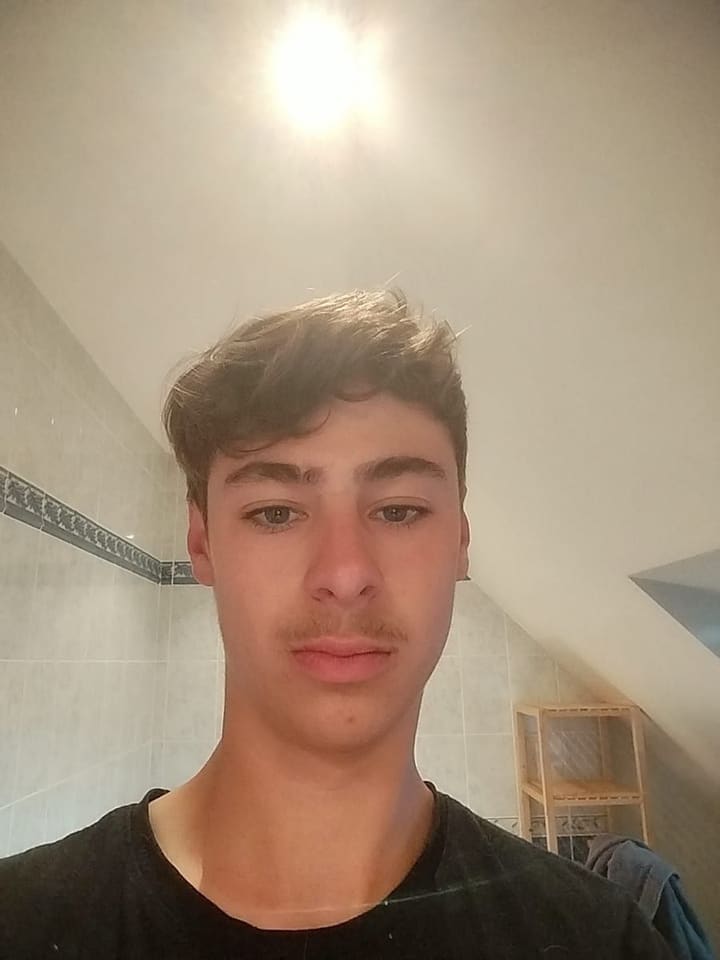 Profil de Yan